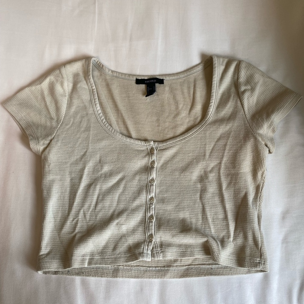Cropped Tee